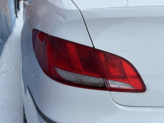 Peugeot 408, 2013 года, пробег 198750 км