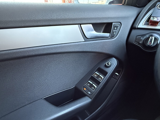 Audi A4 Comfort, 2014 года, пробег 206000 км