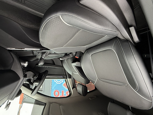 Renault Arkana Drive TCe 150, 2020 года, пробег 111000 км