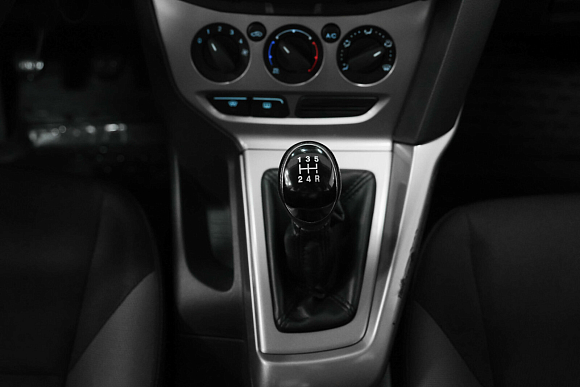 Ford Focus Trend, 2012 года, пробег 90790 км