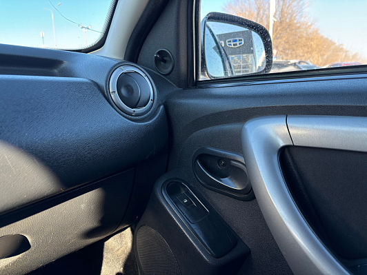 Renault Duster Expression, 2013 года, пробег 153500 км