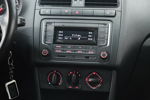 Volkswagen Polo Trendline, 2017 года, пробег 67000 км