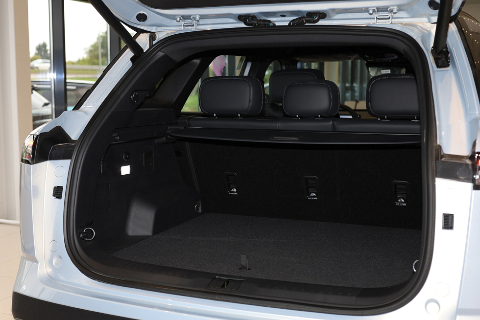 Jaecoo J7 Ultimate, серебряный