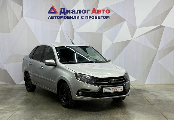 Lada (ВАЗ) Granta Luxe, 2021 года, пробег 63757 км