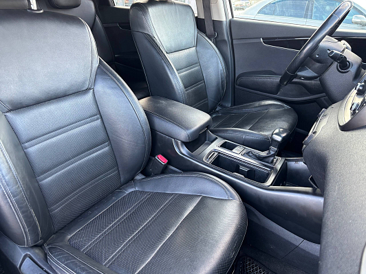 Kia Sorento Luxe, 2018 года, пробег 99342 км
