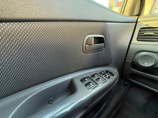 Kia Rio Комфорт, 2007 года, пробег 268000 км