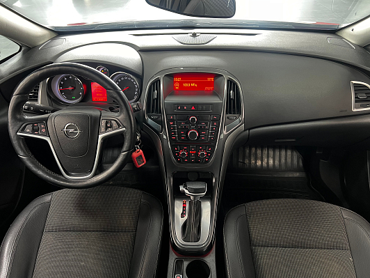 Opel Astra Cosmo, 2012 года, пробег 138000 км