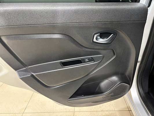Lada (ВАЗ) XRAY Luxe Prestige (2018-2021), 2016 года, пробег 111030 км