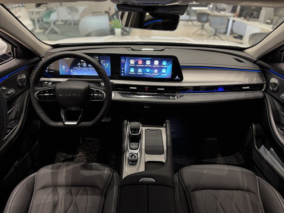 Chery Arrizo 8 Ультра Черный / Ultra Black, белый