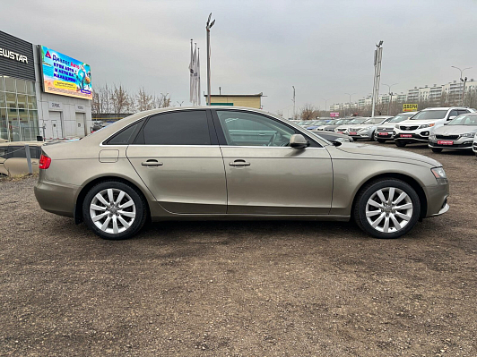 Audi A4, 2010 года, пробег 219615 км