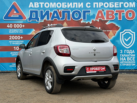 Renault Sandero Privilege, 2017 года, пробег 93000 км
