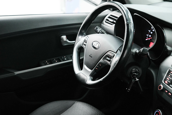 Kia Rio Prestige, 2015 года, пробег 48270 км