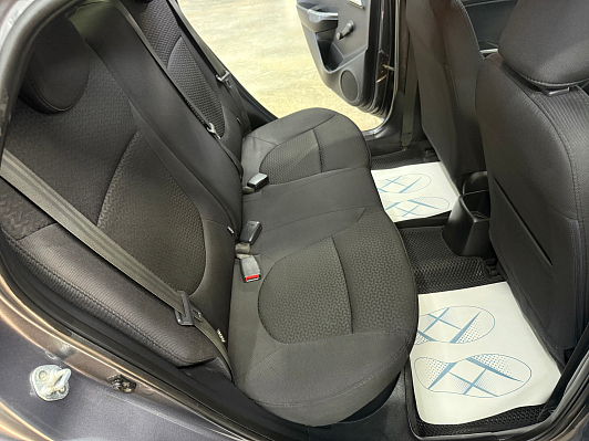 Kia Rio Comfort, 2015 года, пробег 174538 км