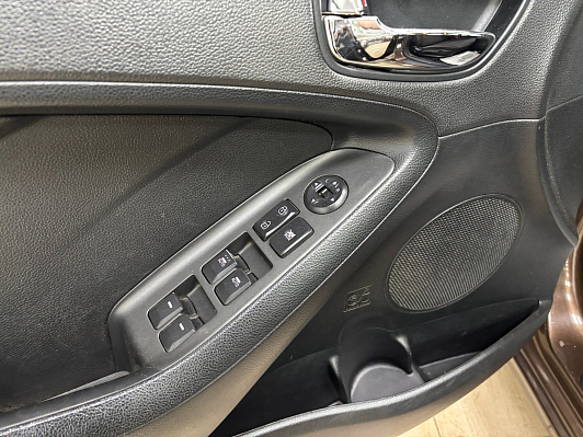 Kia Cerato Luxe, 2015 года, пробег 232812 км