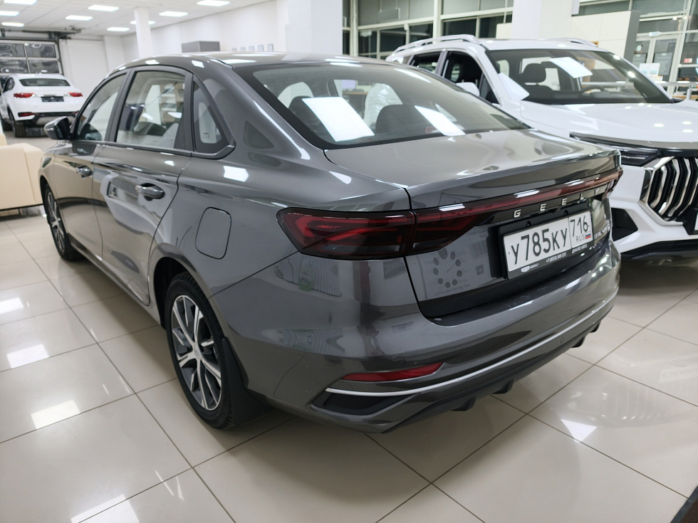 Geely Emgrand Flagship, серый