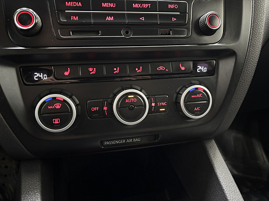 Volkswagen Jetta Style, 2014 года, пробег 124727 км