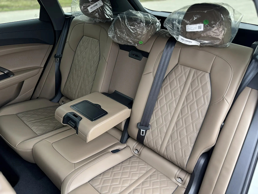 Audi Q5 Luxury, белый
