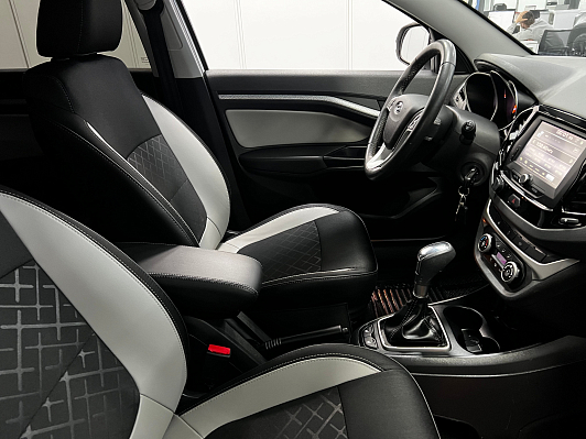 Lada (ВАЗ) Vesta Luxe, 2020 года, пробег 34500 км