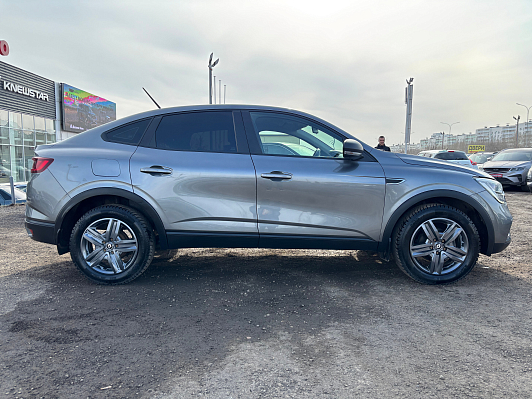 Renault Arkana Style, 2020 года, пробег 139000 км