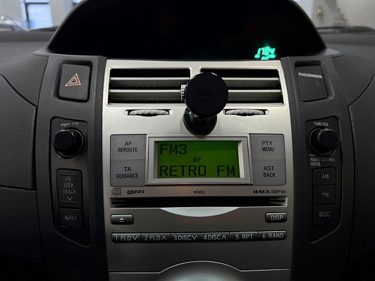 Toyota Yaris, 2006 года, пробег 174440 км