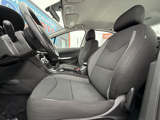 Peugeot 408, 2013 года, пробег 198750 км