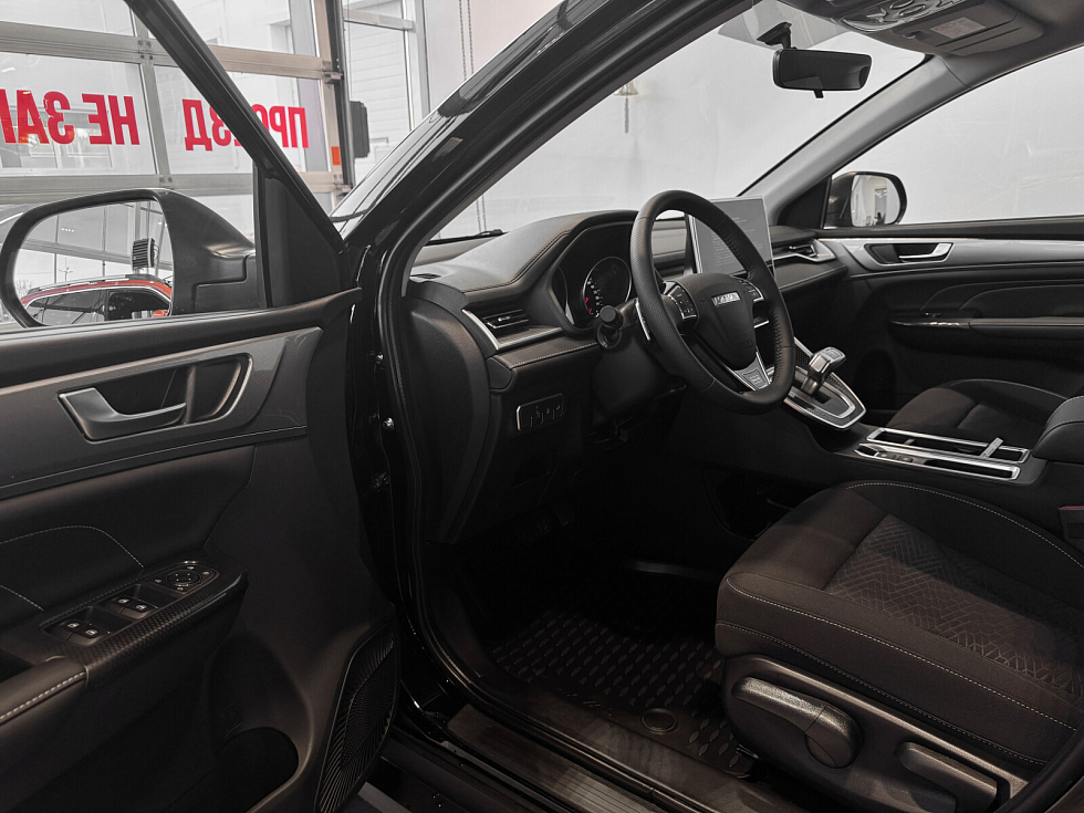 Haval M6 Оптимум, черный