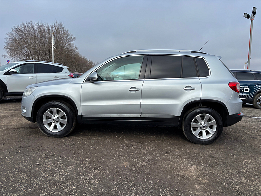 Volkswagen Tiguan Track&Field, 2010 года, пробег 235583 км