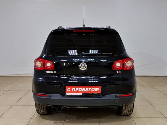 Volkswagen Tiguan Trend&Fun, 2010 года, пробег 219200 км