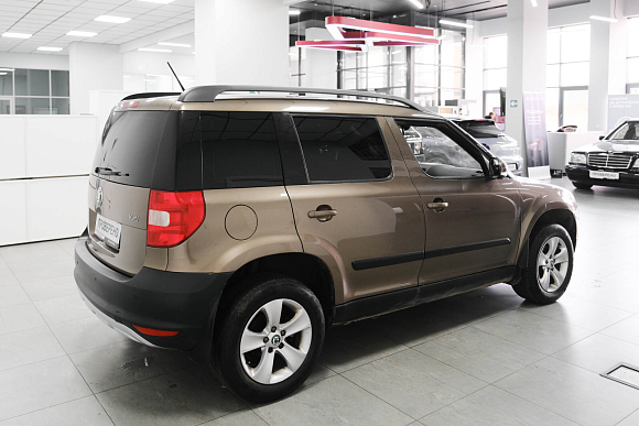 Skoda Yeti Active, 2012 года, пробег 197171 км