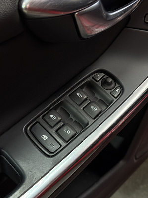 Volvo S60 Momentum, 2012 года, пробег 134000 км