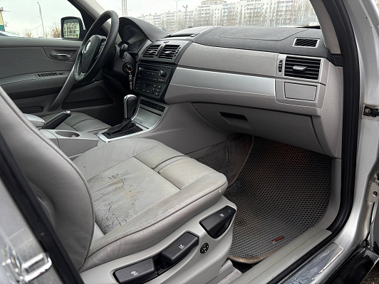 BMW X3, 2009 года, пробег 291685 км