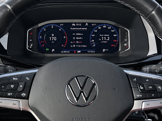 Volkswagen Multivan Highline (Germany), 2022 года, пробег 147103 км