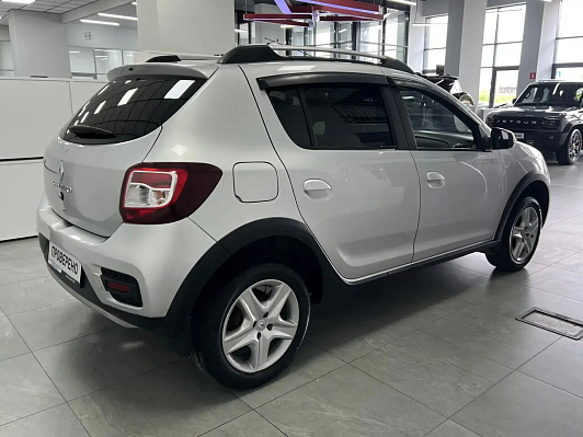 Renault Sandero Confort, 2018 года, пробег 146000 км