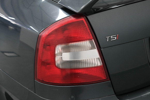 Skoda Octavia Ambition, 2010 года, пробег 149000 км