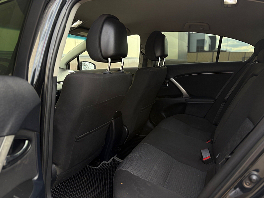 Toyota Avensis, 2011 года, пробег 184380 км
