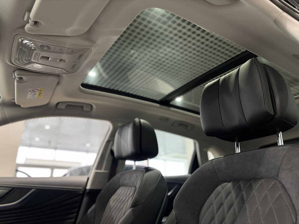 Hongqi HS3 Комфорт, серый