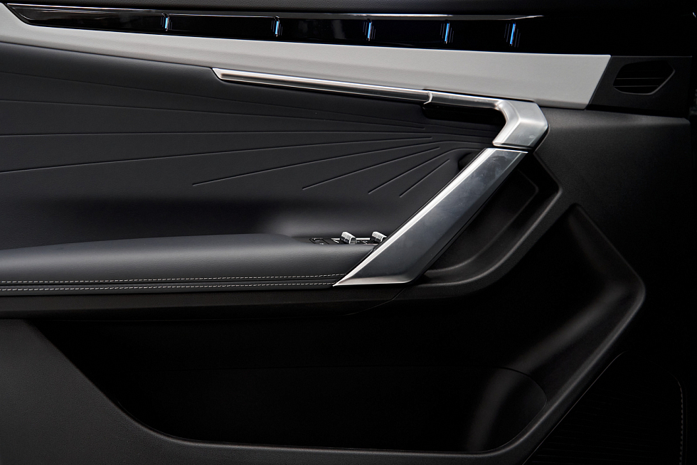 Geely Atlas Flagship, зеленый