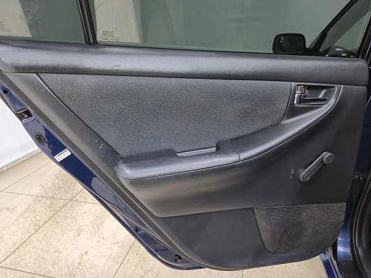 Toyota Corolla, 2004 года, пробег 379123 км