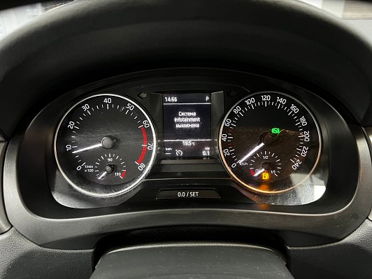 Skoda Rapid Ambition, 2016 года, пробег 188000 км