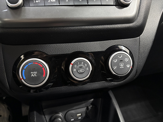 Kia Rio, 2017 года, пробег 84397 км