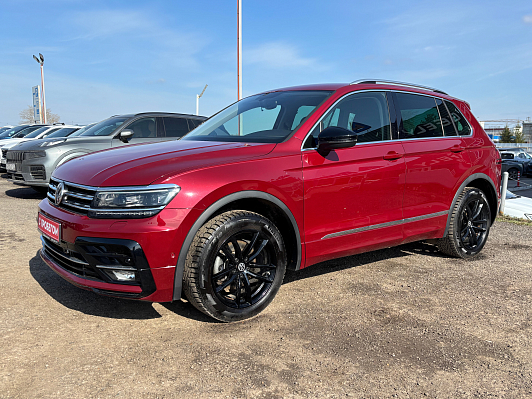Volkswagen Tiguan Exclusive, 2018 года, пробег 133235 км