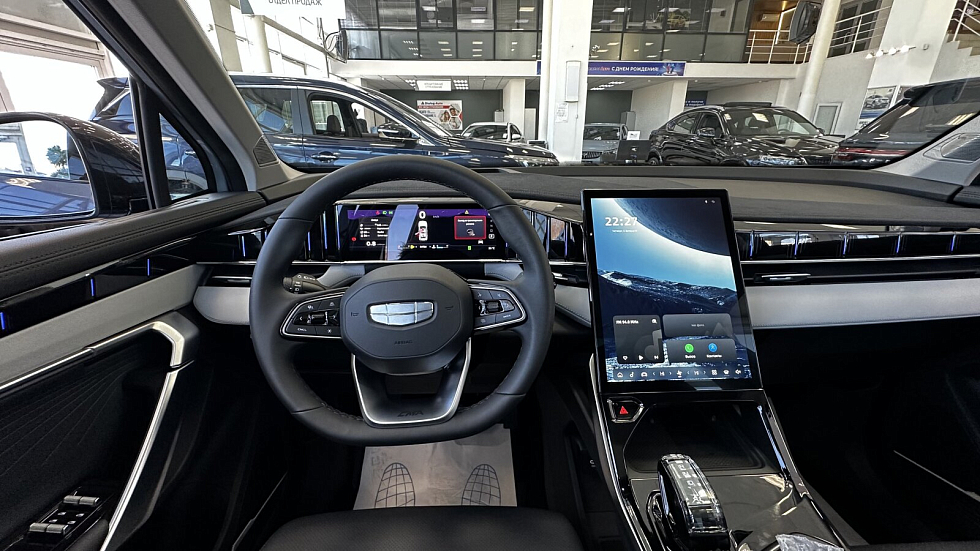 Geely Atlas Flagship, серый