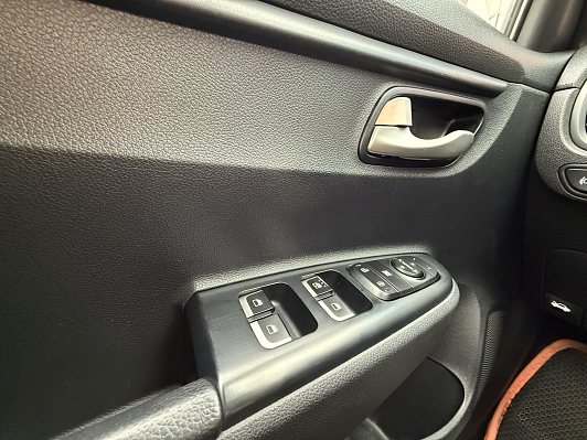 Kia Rio, 2020 года, пробег 99000 км