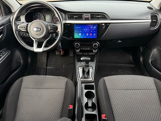 Kia Rio, 2019 года, пробег 57359 км