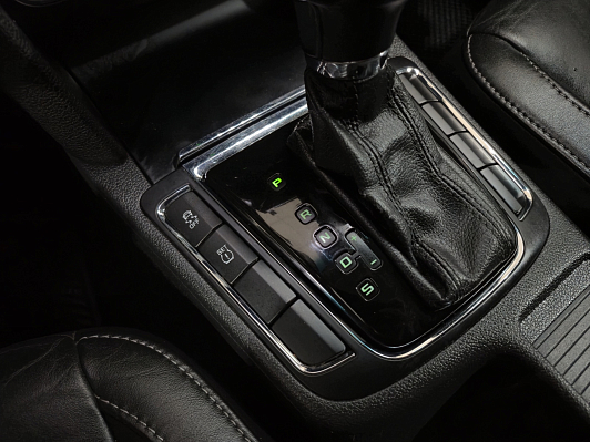 Skoda Superb, 2011 года, пробег 240513 км