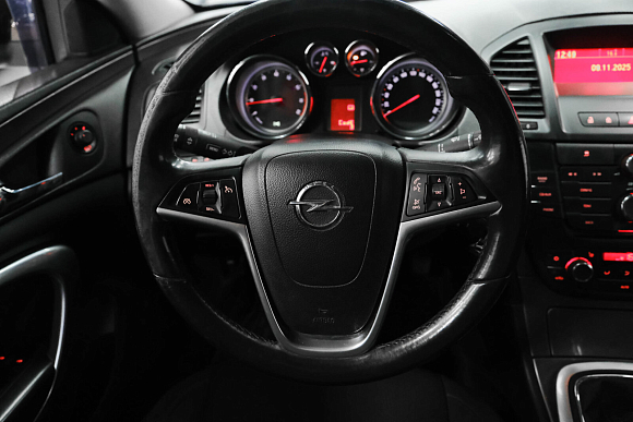 Opel Insignia Elegance, 2013 года, пробег 172000 км