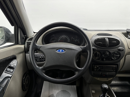 Lada (ВАЗ) Kalina, 2011 года, пробег 176014 км