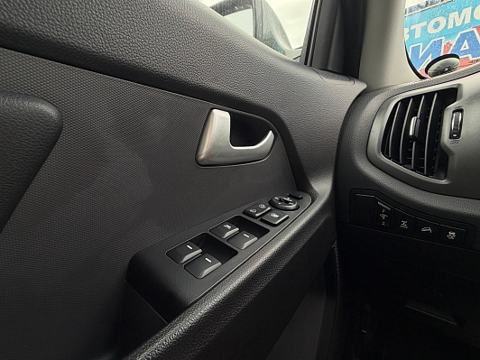 Kia Sportage Prestige, 2011 года, пробег 128351 км