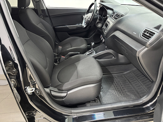 Kia Rio, 2017 года, пробег 84397 км