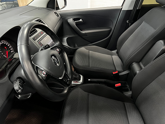Volkswagen Polo SELECT, 2018 года, пробег 112544 км